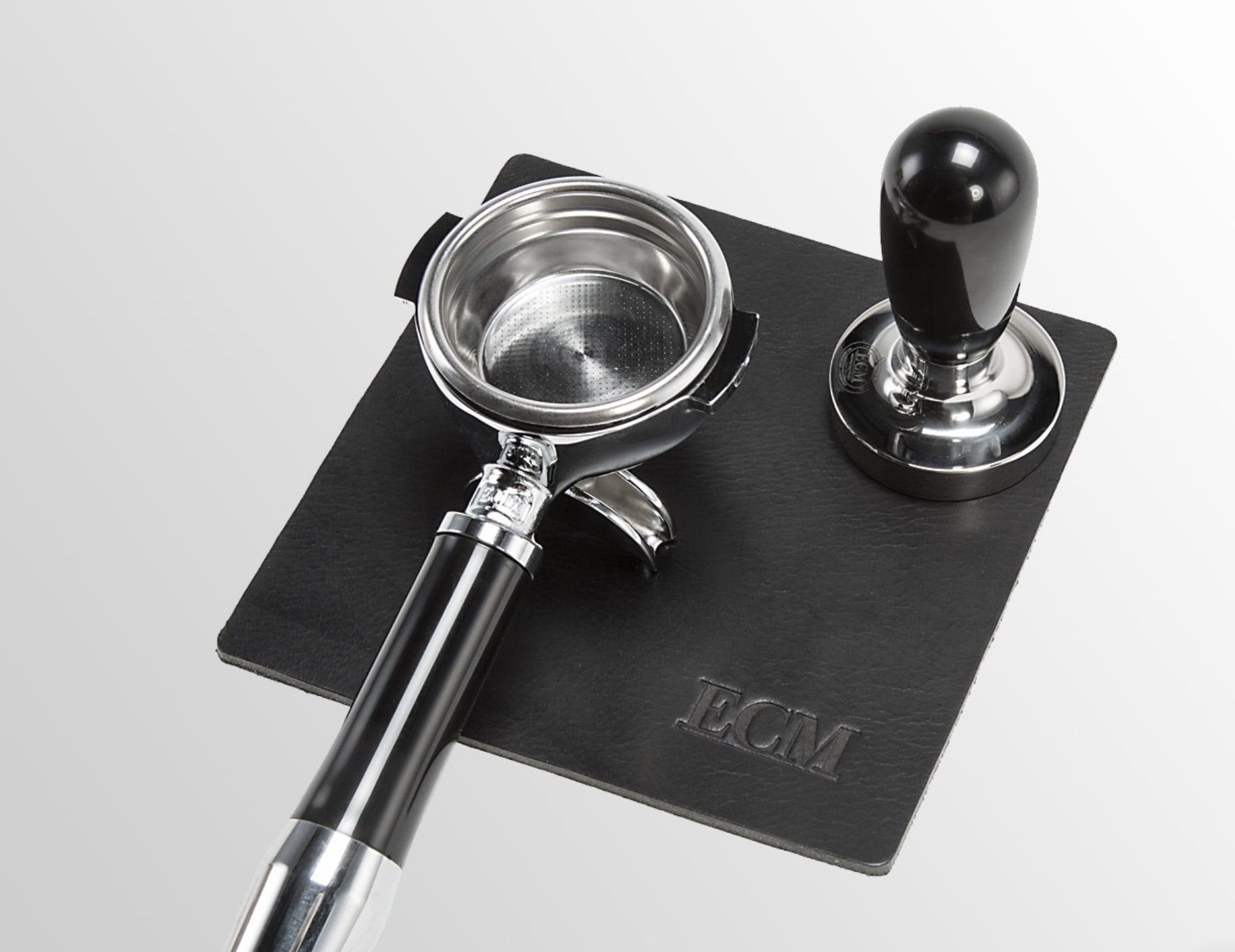 ECM Tampermatte aus Wasserbüffelleder