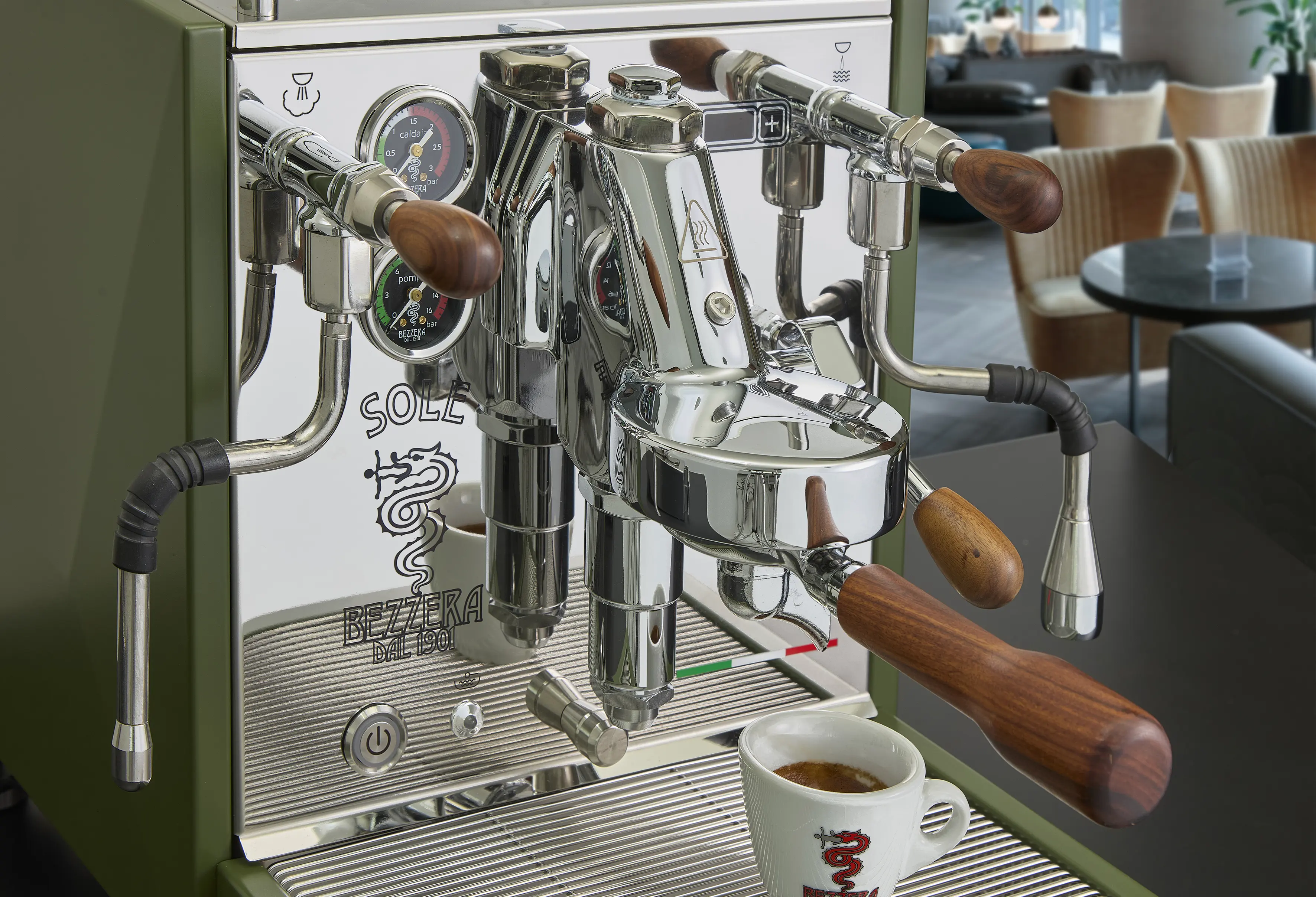 Bezzera Sole PID gruen schraeg