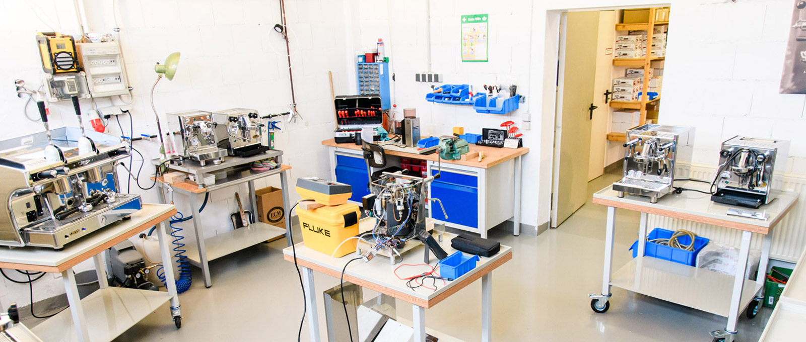 Ginex Espressomaschinen Werkstatt