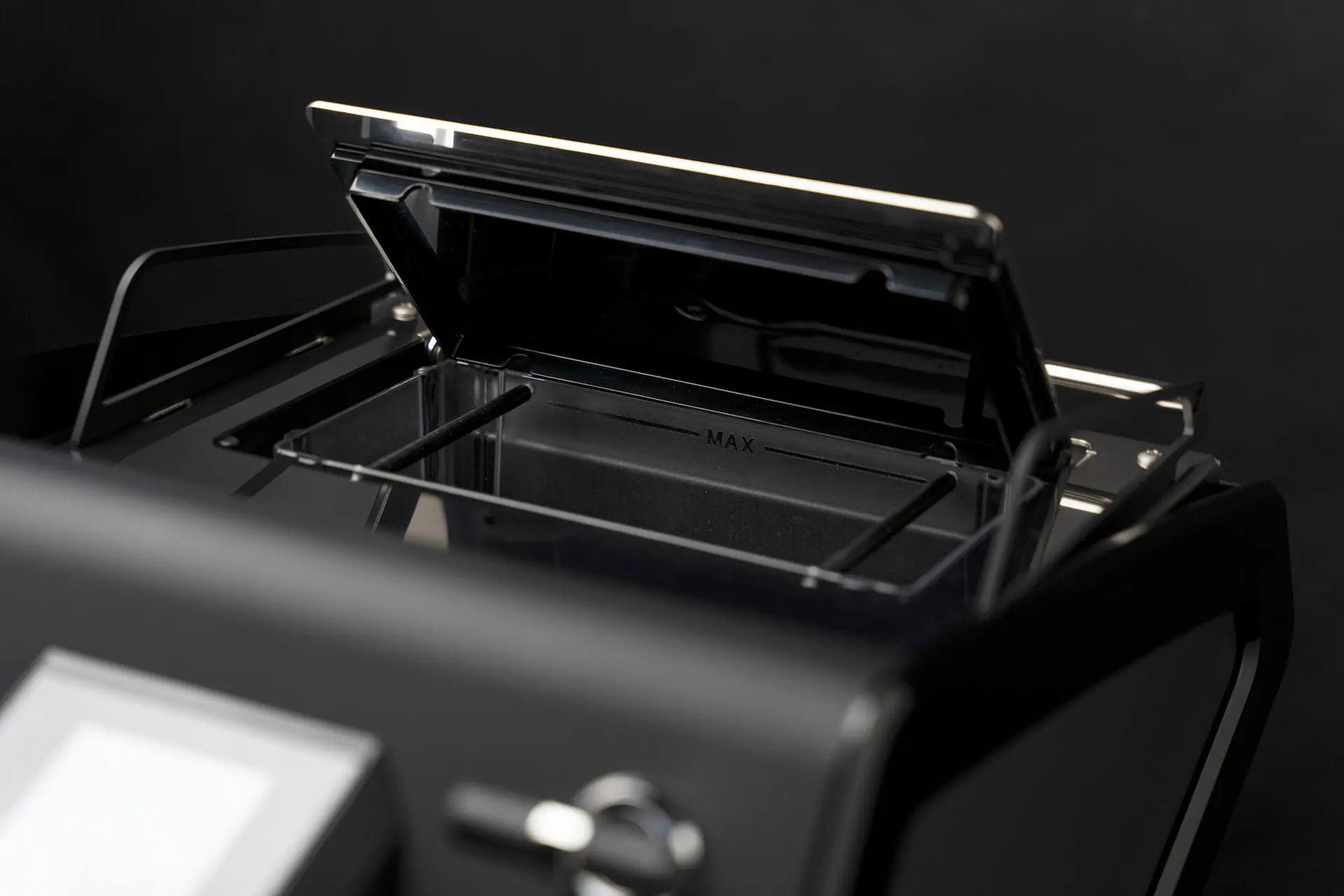 sanremo_you_schwarz_detail2